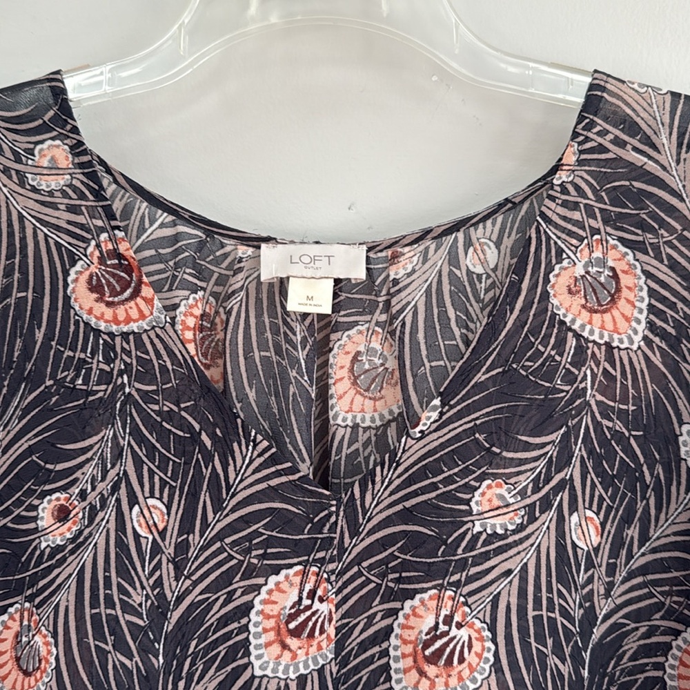 LOFT Outlet Women's Long Sleeve V-Neck Dk. Gray Sheer Floral Blouse- Size M - Picture 4 of 8